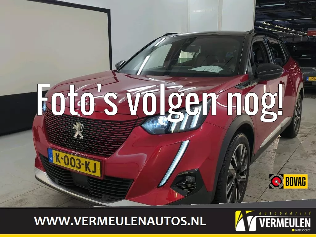Peugeot e-2008 EV 50kWh 136PK GT + 18"/ Navi/ Clima/ Camera/ Full-LED/ Stoerverwarming/ 3-Fase/ SOH 93%/ NL auto