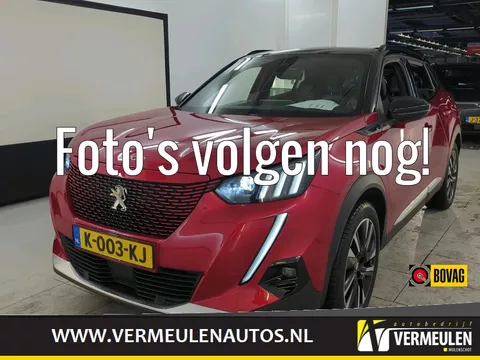 Peugeot e-2008 EV 50kWh 136PK GT + 18"/ Navi/ Clima/ Camera/ Full-LED/ Stoerverwarming/ 3-Fase/ SOH 93%/ NL auto