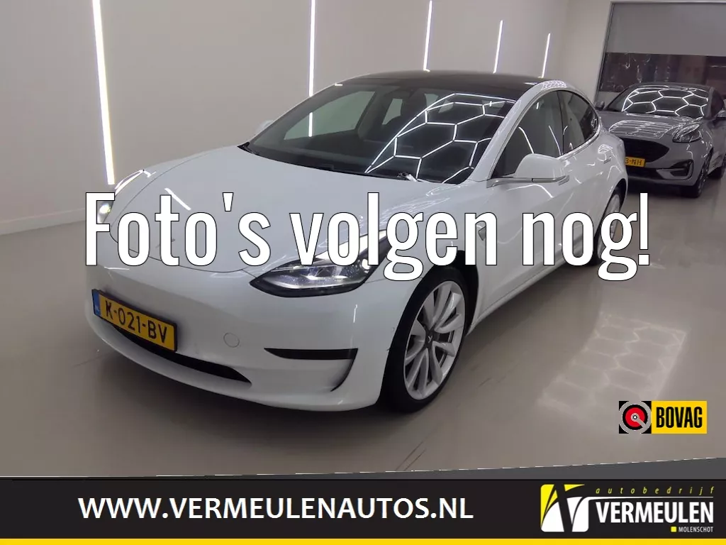 Tesla Model 3 Standard Range Plus RWD 60kWh + 19"/ Navi/ Autopilot/ Leder/ Camera/ Panorama/ Premium Audio/ NL auto