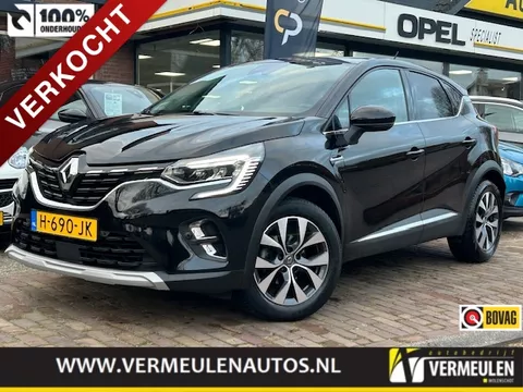 Renault Captur 1.3 TCe 130PK Intens Automaat + 17"/ Navi/ Clima/ Camera/ Trekhaak/ Full-LED/ Panorama/ NL auto