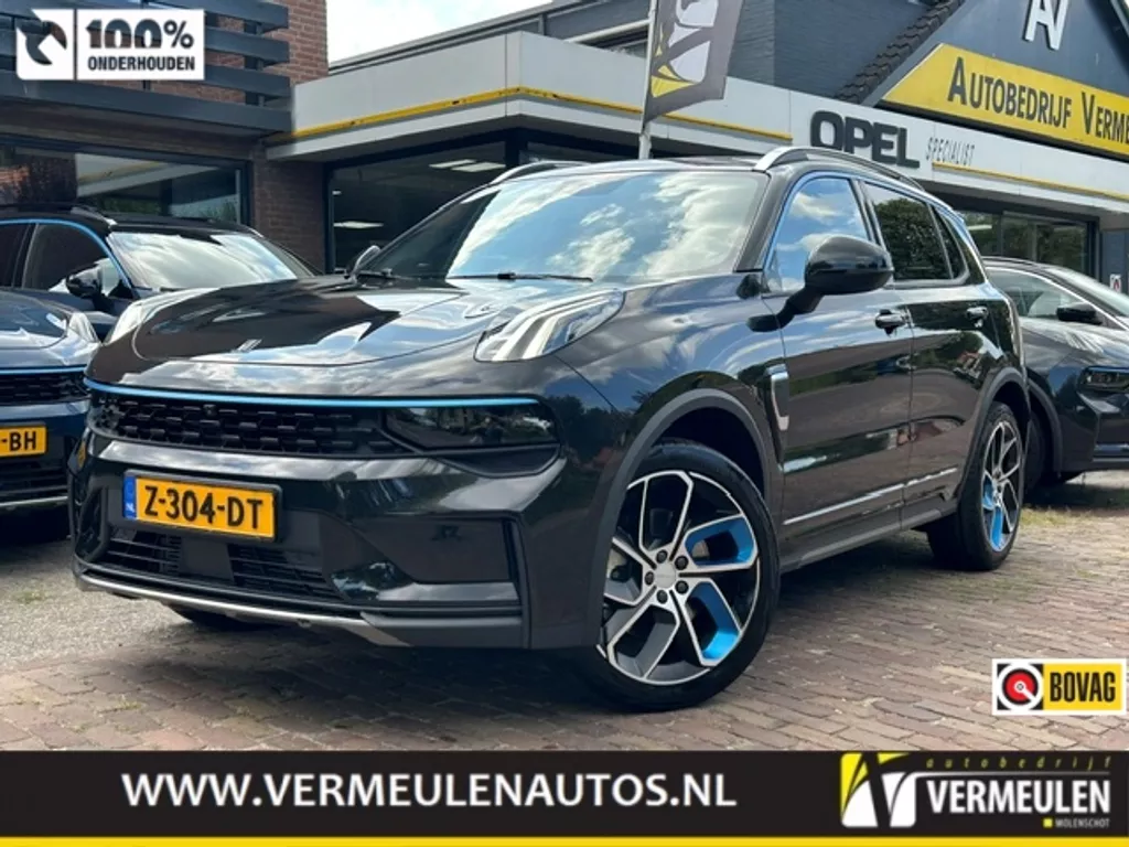 Lynk & Co 01 1.5 261PK Plug-in Hybrid Automaat + 20''/ Navi/ Clima/ Ad.Cruise/ Panorama/ Camera/ Trekhaak/ Full-LED/ Infinity/ NL auto