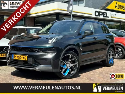 Lynk & Co 01 1.5 261PK Plug-in Hybrid Automaat + 20''/ Navi/ Clima/ Ad.Cruise/ Panorama/ Camera/ Full-LED/ Infinity/ NL auto