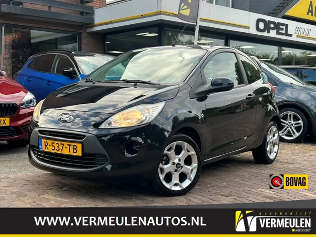 FORD Ka 1.2 69PK Champions League Edition + 16"/ Airco/ Audio/ APK tot 18/09/2027