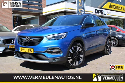Opel Grandland X 1.6 Turbo Hybrid 225PK Business Executive Automaat + 18"/ Navi/ Clima/ Leder/ Full-LED/ CarPlay/ Camera/ NL auto