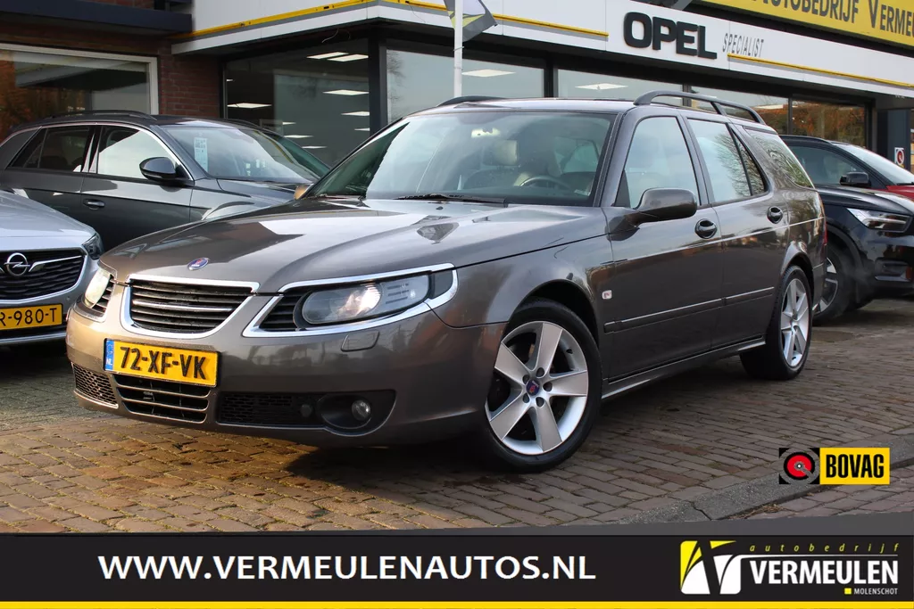 Saab 9-5 2.3 T Sport Estate Linear Automaat + 17"/ Clima/ Cruise/ Navi/ Leder/ Xenon/ NL auto